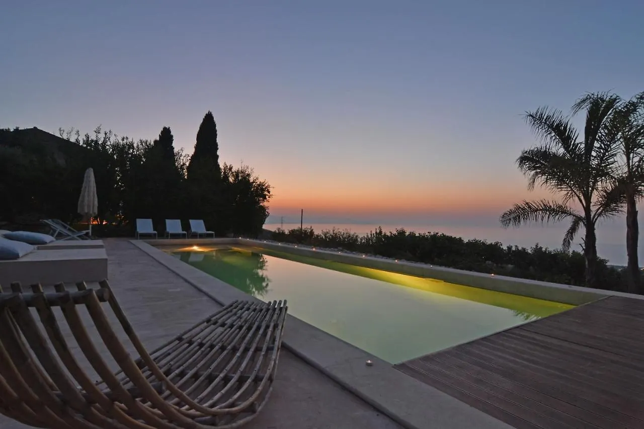 Villa Con Piscina Vicino Cefalu Gratteri Italy